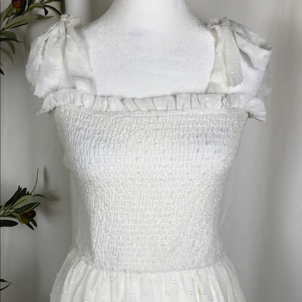 White Smocked Maxi Dress with Tie Straps Sz M (DJ4) - Picture 2 of 10